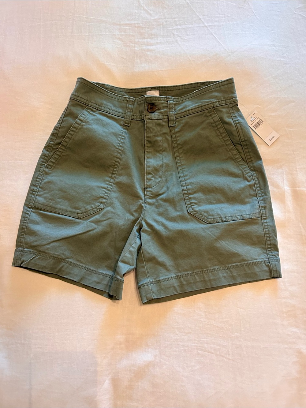 GAP Olive Green Women’s Shorts 5 inch inseam